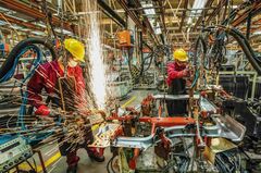中国経済の復活鮮明、欧米の足踏み尻目に快走
