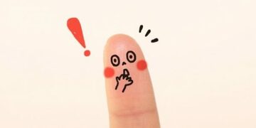 「楽天カード」は「楽天銀行」とセットで使うことで楽天市場の還元率が1％アップ！さらに「楽天ゴールドカード」＋「楽天銀行」なら還元率が常時6％以上に！
