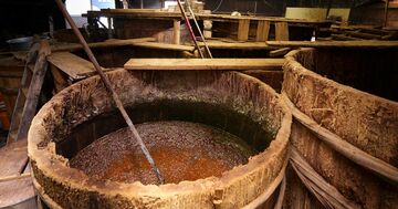 輸出額がついに100億円を突破！世界が欲しがる「黒い液体」とは？