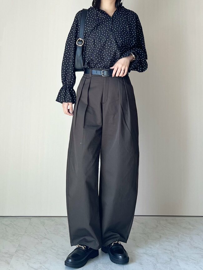 「二の腕を隠せる神アイテム」GUの“着回しトップス”が体型カバーの天才です！「おしりが隠れて安心」「2色購入しました」