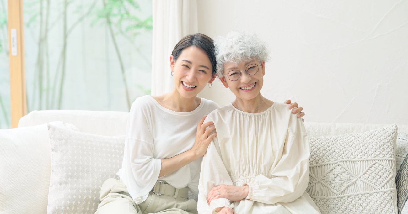 【親子関係がよくなる】「高齢の親と外出したとき」親と仲良くできる人が使っている言葉とは