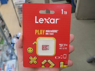 携帯ゲーム機・スマホ向けmicroSDに1TBモデル