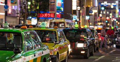 タクシー運転手はインボイス登録すべき？ メリット・デメリットを解説！