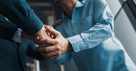 【年末年始】相続で弁護士を入れるべき？ 多くの人が知らずに後悔する“落とし穴”とは？