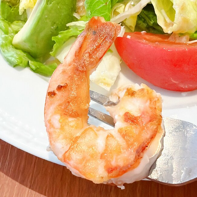 「家ではできないごちそう」ロイヤルホストの“平日限定てんこ盛りランチ”がボリューム満点!「欲張りセットみたい」「しっかり食べた感があります」