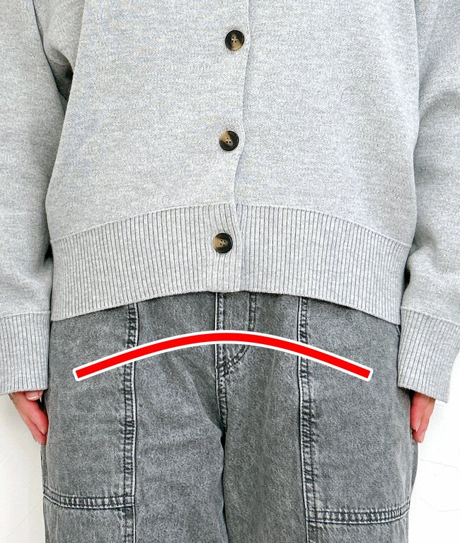 「40代にはありがたい」GUの“もっちりカーディガン”体のラインを拾わなくてオシャレ！「まさに理想の形で即決」「今までにない形がかわいい」