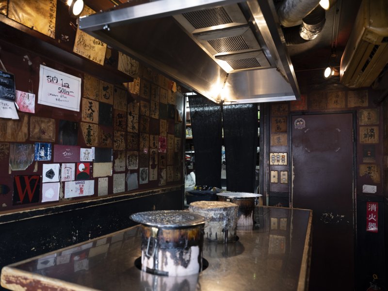 2.2坪の激セマ焼肉店はなぜお客様が入るたびに全員で「乾杯」するのか!?