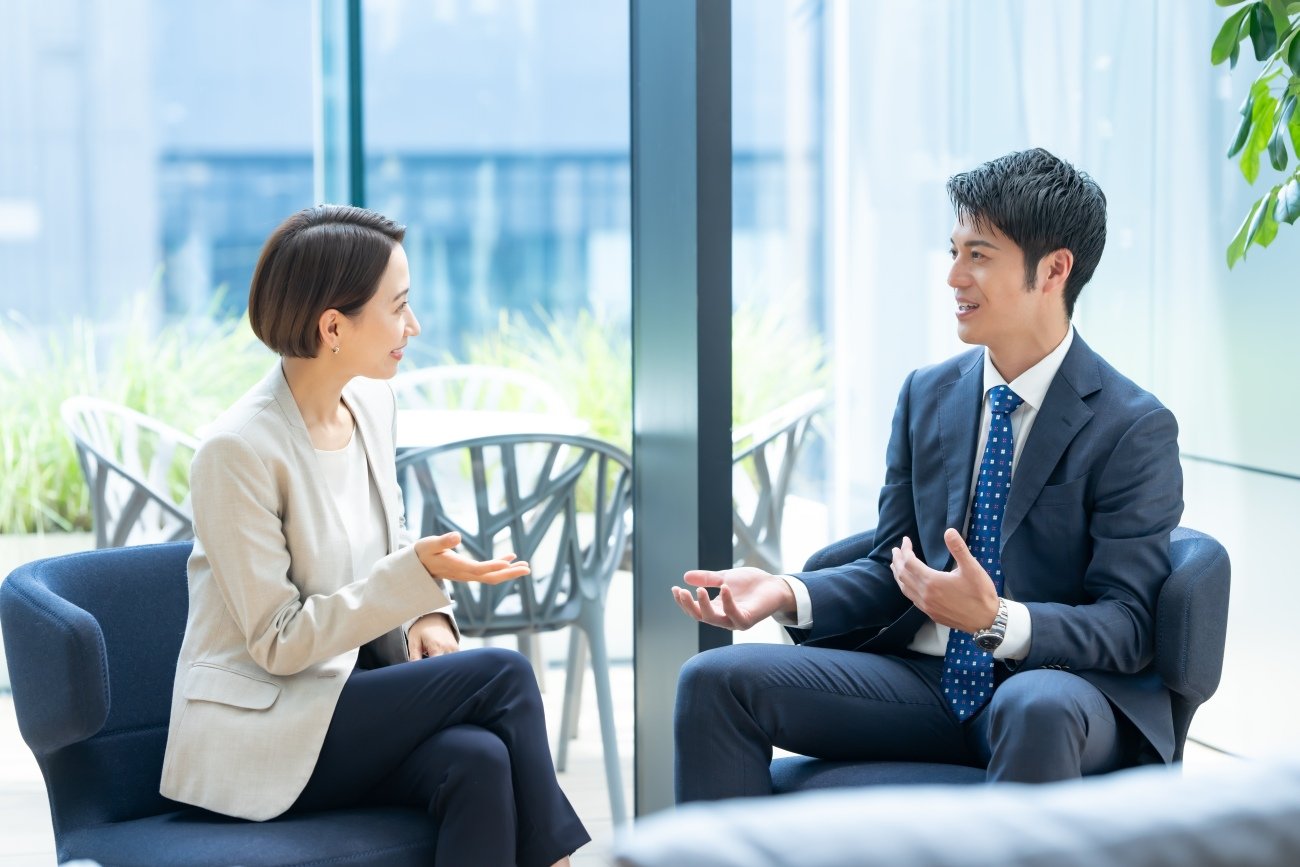 職場で出世するのは「雑談する人」「しない人」どちら? その本当の正解