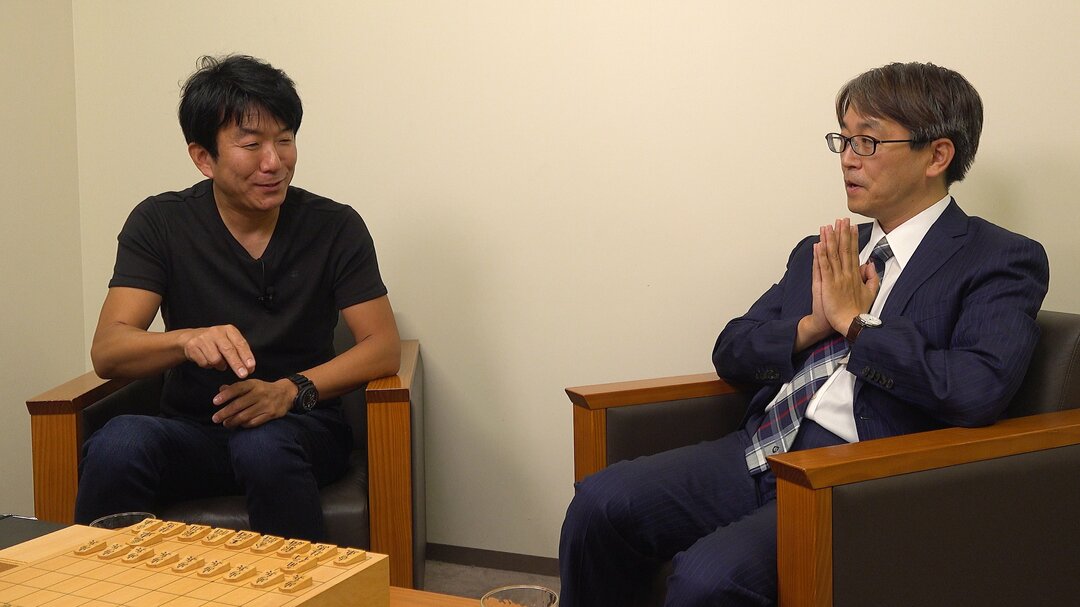 【第4回 羽生善治さん×濱口秀司さん対談】<br />羽生さんが江戸時代の『将棋図巧』という<br />詰将棋の教科書に学んでいたこととは?