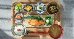 「腸活」に効果的！なのに日本人に圧倒的に足りていない“食べ物”とは？【医師が解説】