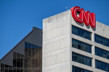 米メディア企業でレイオフ相次ぐ、景気後退を警戒