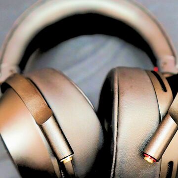 ノイキャン処理が4倍に！ ソニーがワイヤレスヘッドフォンなど3モデルを発表