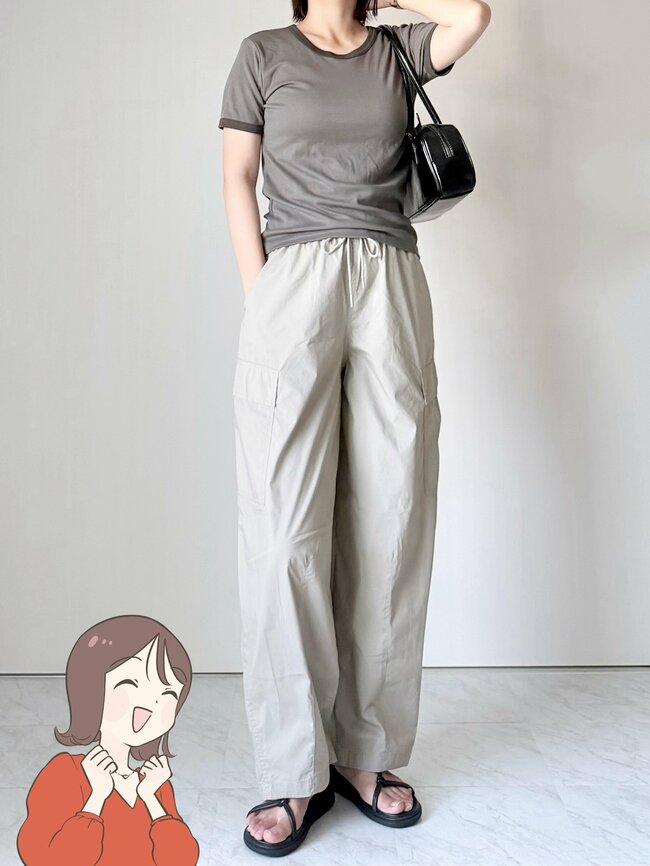 【ユニクロ】「毎日はきたくなる」サラッと涼しい“着痩せワイドパンツ”ぽわんとしたフォルムがオシャレ!「涼しく快適です」「夏の暑い日も爽やか」《購入レビュー》