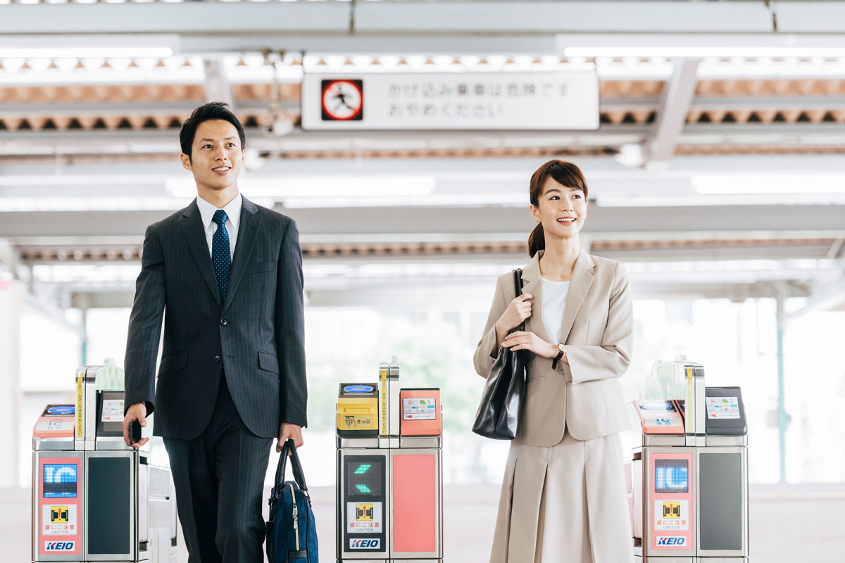 通勤時間の長いビジネスパーソンにとって、通勤時間をどう過ごすかというのは、大きな課題