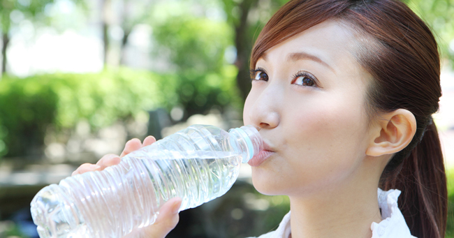 夏前に覚えておきたい熱中症の予防と初期対応