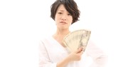 「借金してでも金払え！」幸せな再婚を打ち砕く前妻の守銭奴ぶり（上）