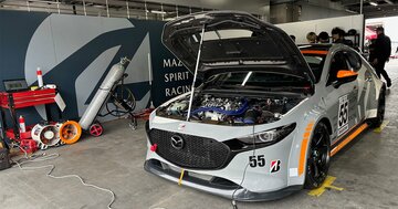 マツダ「次期RX-9」登場に現実味、縦置きツインローターRotary-EVの実機公開で開発幹部が意欲!