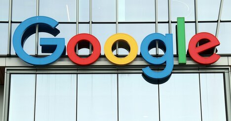 グーグルがeコマース広告刷新、アマゾンと火花