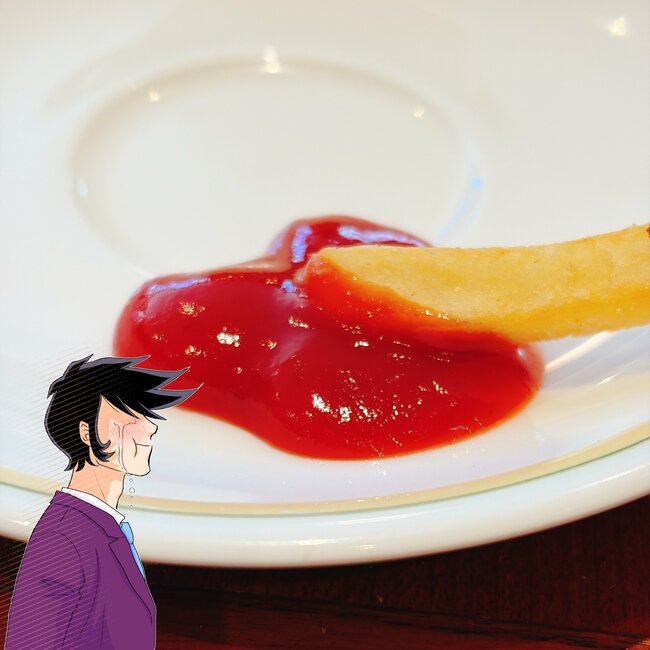 「子どもの頃からずっと好き」ロイヤルホストの“てんこ盛りサンド”お肉が3種類入りで贅沢すぎる！「具がボリューミーでおいしかった」「かなりお腹いっぱいになる」