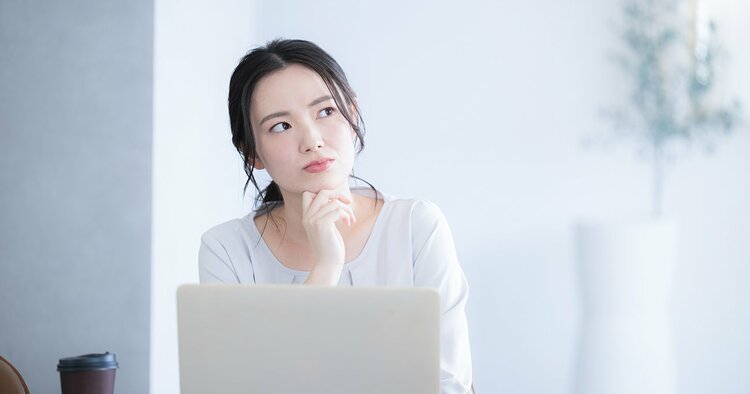 「控えめでも一目置かれる人」と「卑屈に見えてしまう人」の決定的な違いとは?