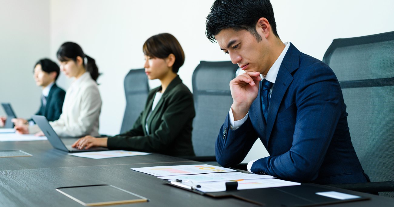 「ヒット商品が生まれない会社」3つの共通点!社長の口出し、部署横断の企画会議、あと1つは?