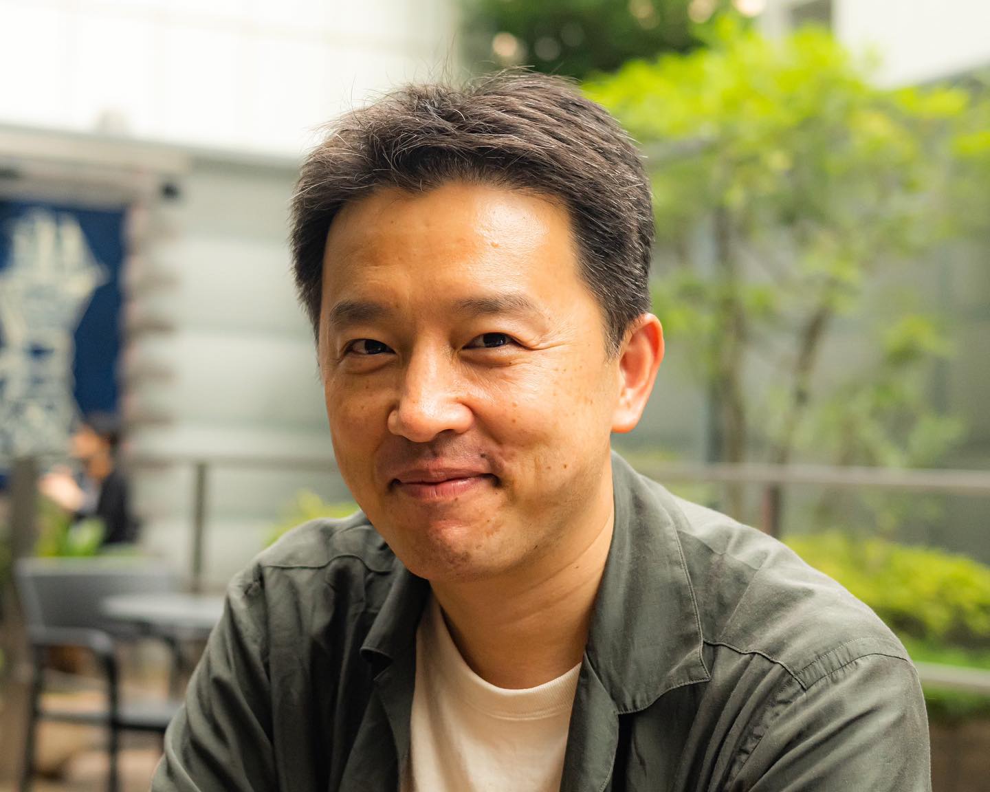 高井宏章