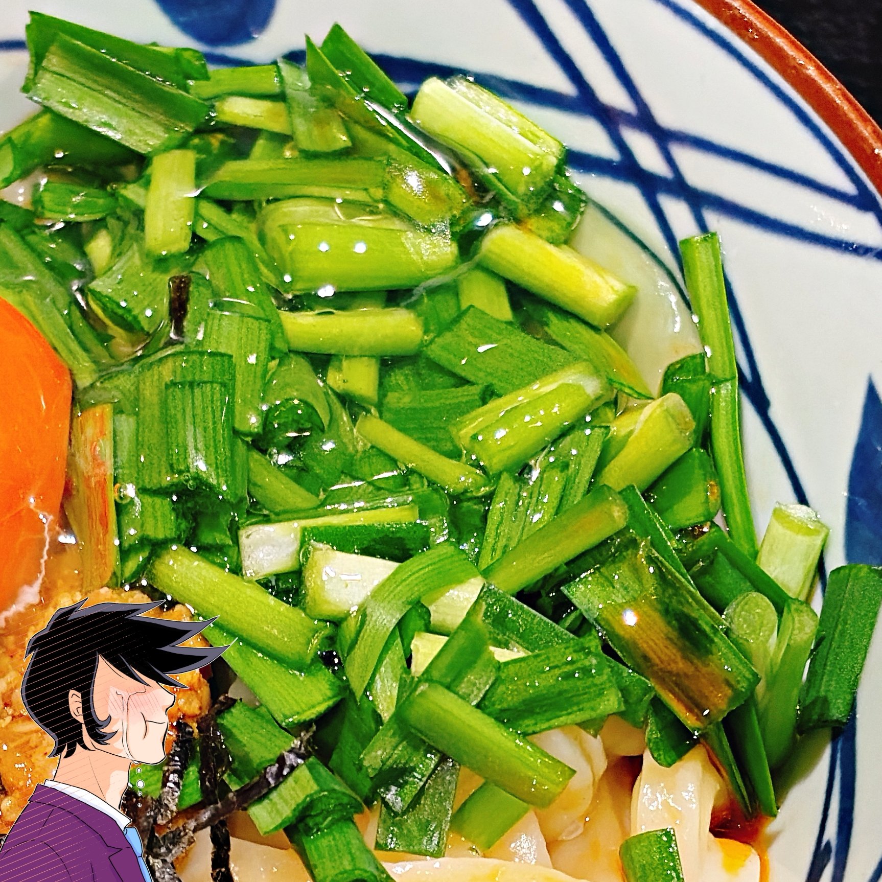 「2日連続で食べた」丸亀製麺の“豪快すぎるメニュー”シメごはん付きで嬉しい！「並でもかなりの満足感」「めちゃくちゃ美味でした」《実食レビュー》