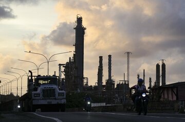 ベネズエラ産原油支配は「低リスク・低リターン」