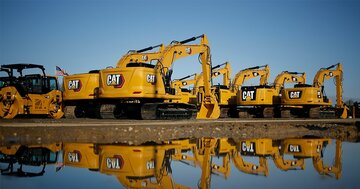 米建機大手が叩き出した「驚異の数字」コマツに大差をつけた要因とは?