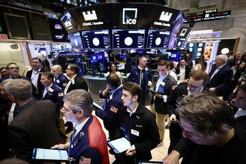 債券は今が買い場、金融史の基本に立ち戻る