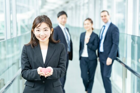 小さな会社が「広告力」で大手に勝つ方法とは?