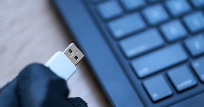 元社員による情報漏洩
