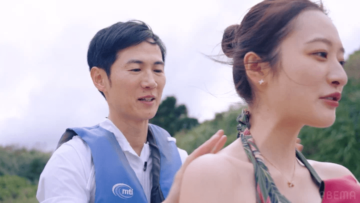 石丸伸二と神谷明采