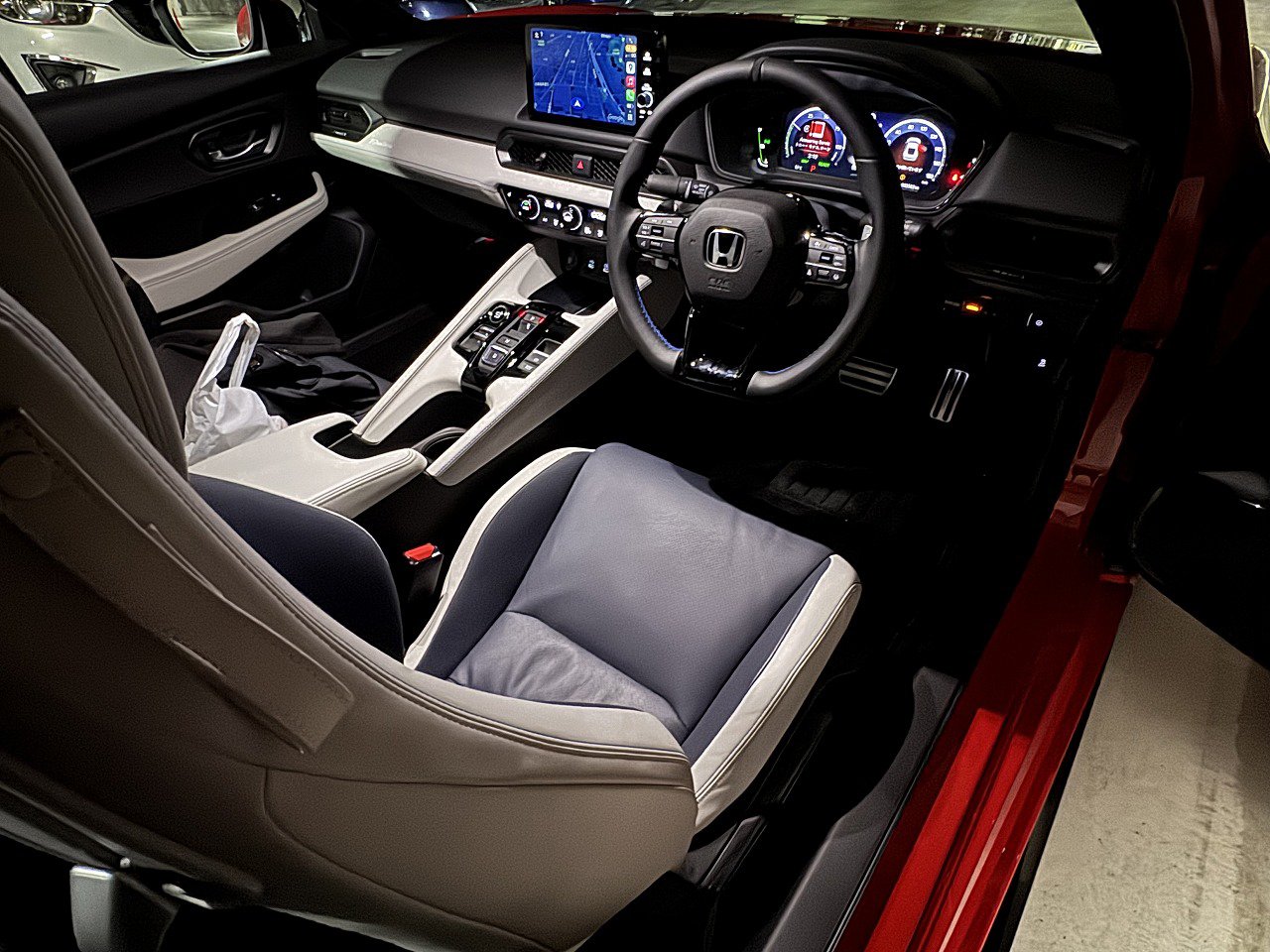 プレリュードのインテリア