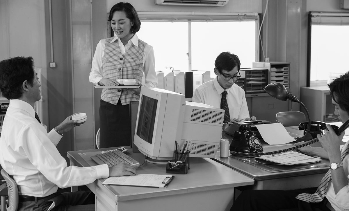 20年後、ジョブ型雇用で日本から「サラリーマン」は消滅する