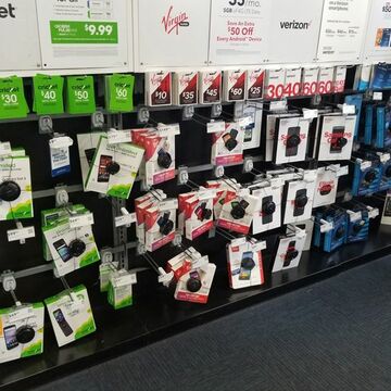 制裁を受けたZTEのスマホはアメリカで売っているのかをニューヨークでチェック！