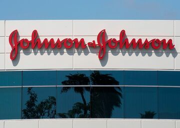 J　被験者が原因不明の病気