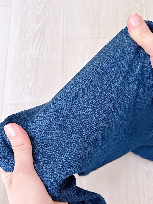 どの角度から見てもシルエットがきれい！しまむらの「脚が長く見えるパンツ」着回し力もバツグンなんです！