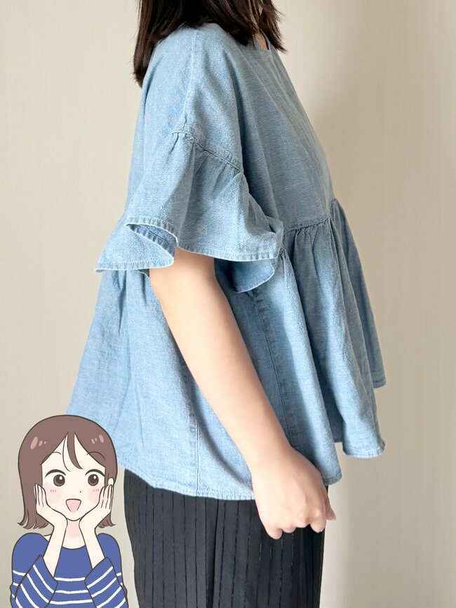 【しまむら】二の腕とお腹をオシャレに隠せる！2420円の「着痩せトップス」コーデの主役になる可愛さです！