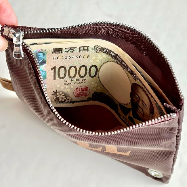 カードや診察券が30枚入った!スターバックスの「お財布がわりになるポーチ」毎日持ち歩きたい可愛さ!《購入レビュー》