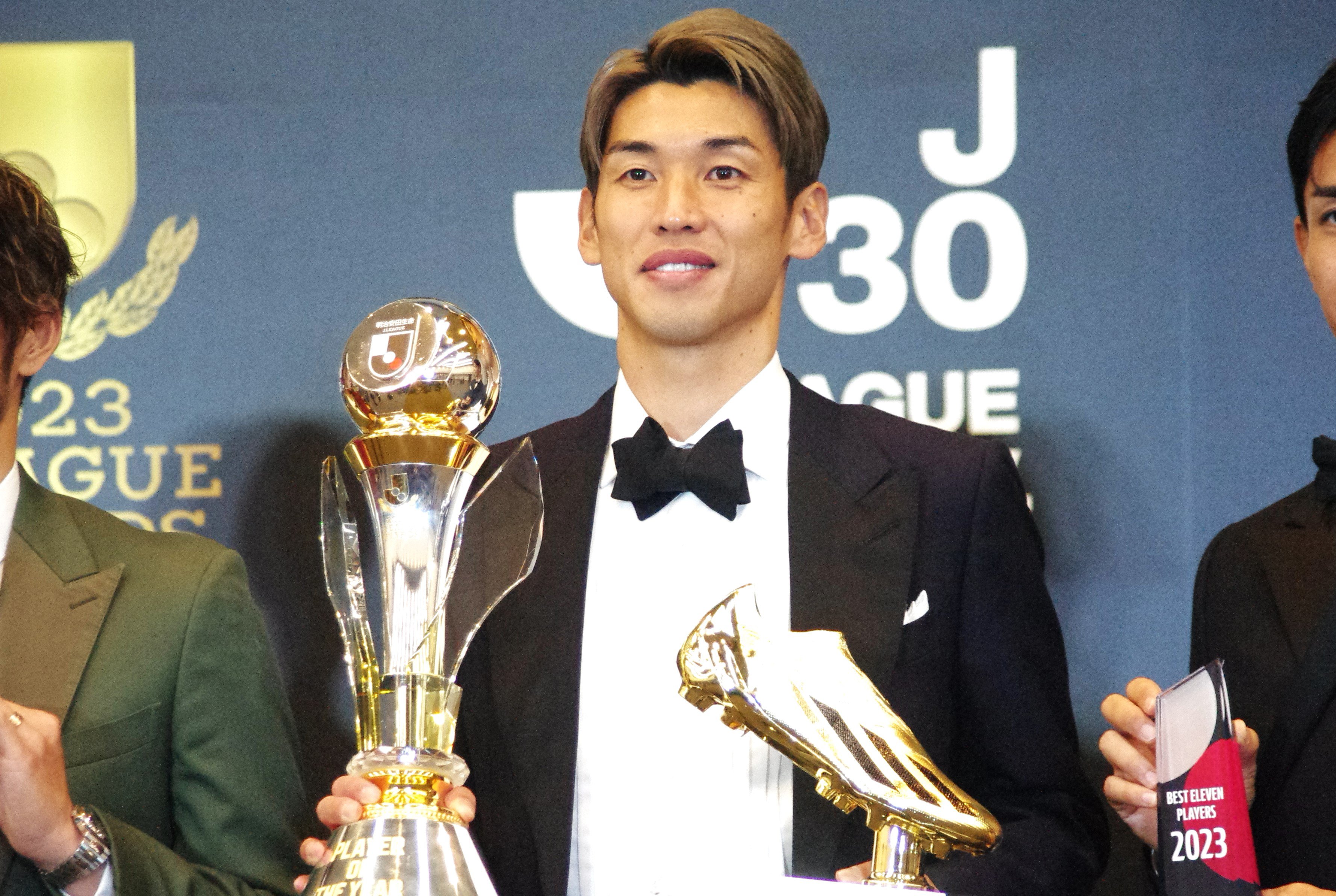 J1神戸が「イニエスタ退団後」に初優勝の皮肉、大金投じた楽天・三木谷オーナーの功罪