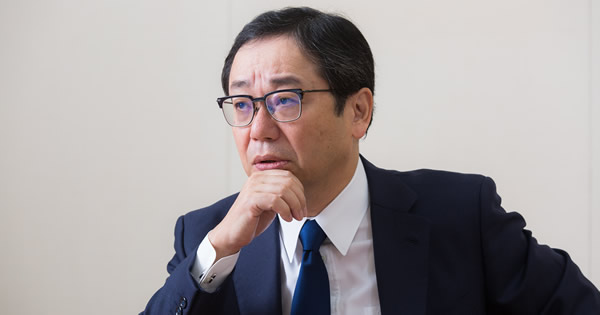 デンカ(旧電気化学工業)社長 山本 学