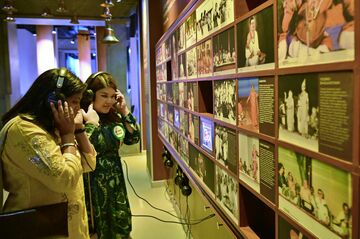 スポティファイもアップルも苦戦、インド音楽市場