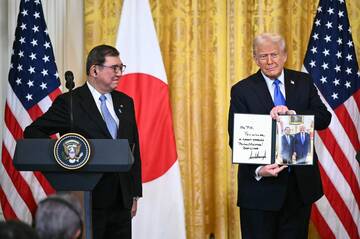 トランプ氏、日鉄・USスチールに道開く　「買収でなく投資」