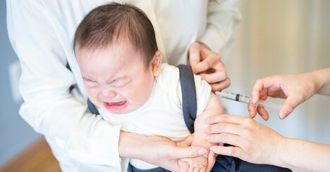 現役歯科医師の画家が挑む「痛みを軽減させるアート」とは何か