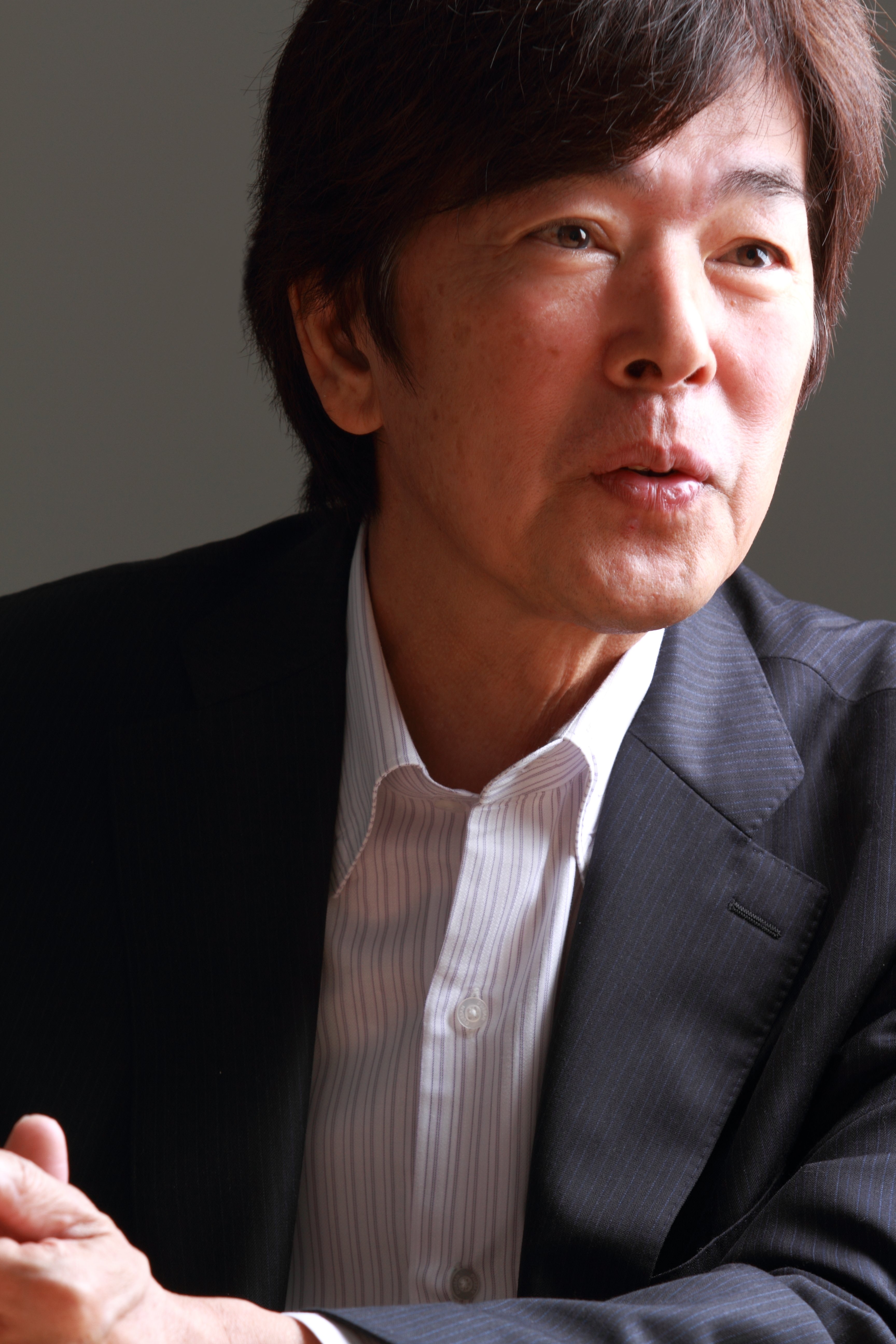 高田明