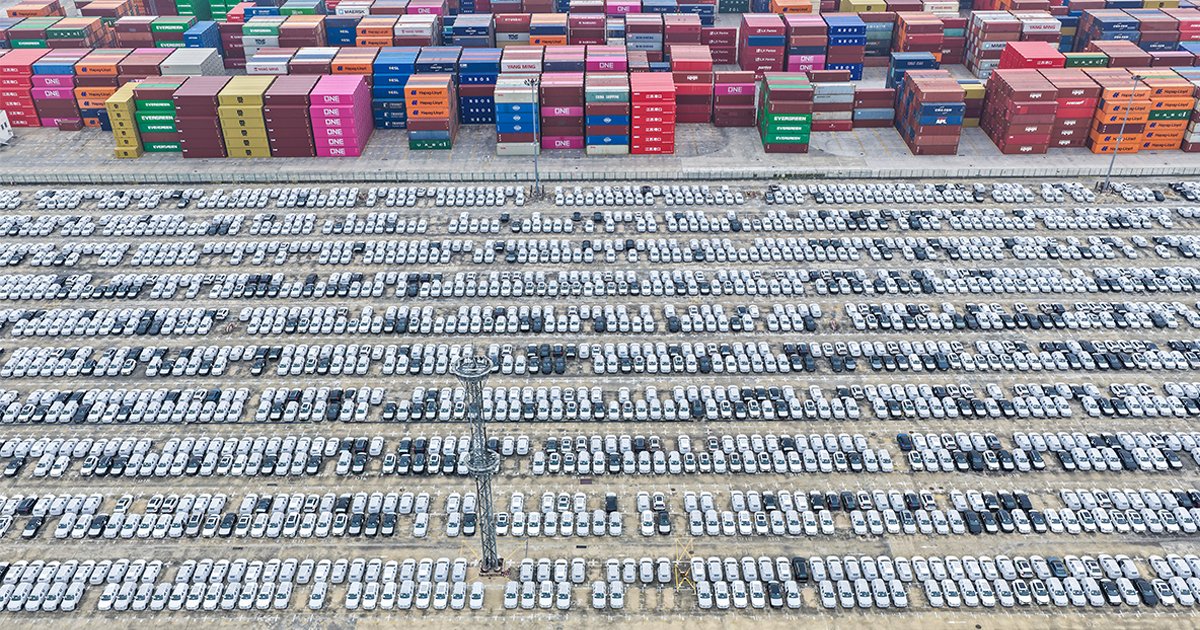 中国経済成長のカギは「近隣窮乏化」モデル