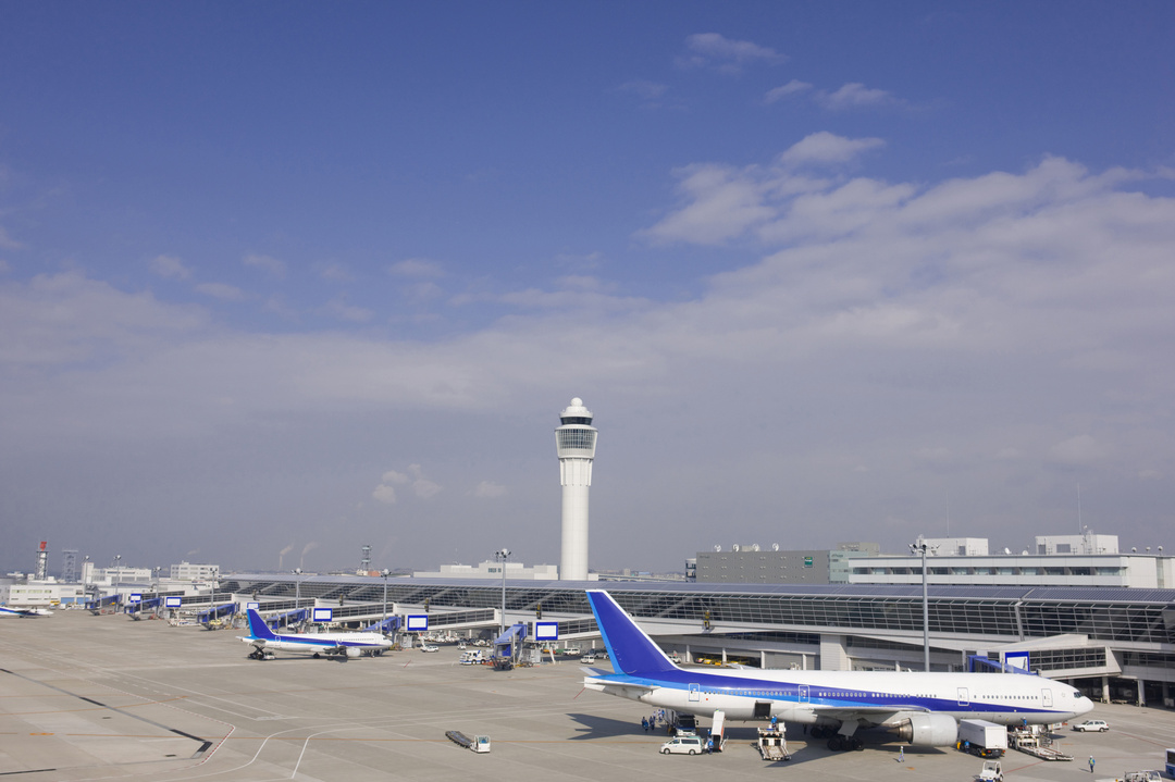 中部国際空港(セントレア)内<br />1万7000平方メートルに採用された<br />「○○ガラス」がすごい!