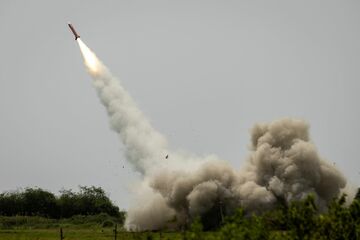 中国ミサイル脅威に対応、アジア米軍が新方針