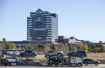 駐車場は「自社車優先」、出社回帰で話題